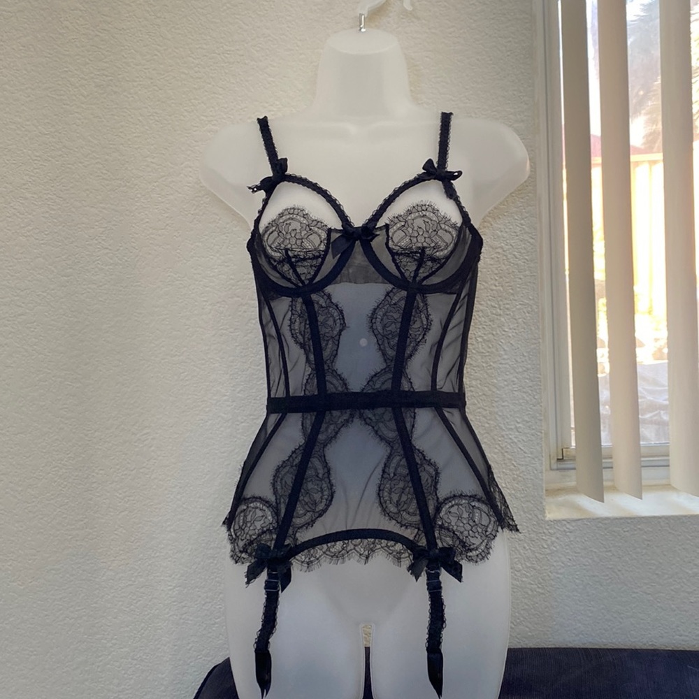 Agent Provocateur Alina Basque